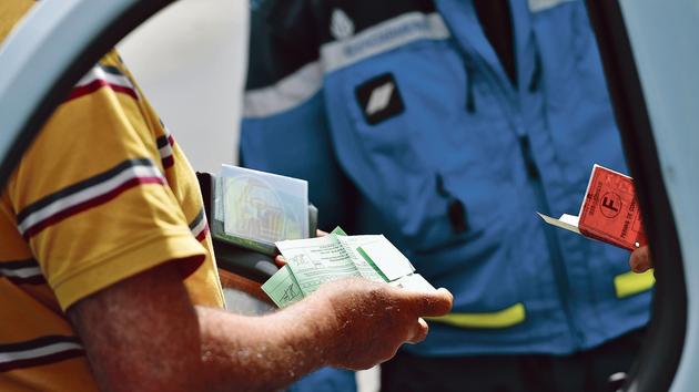 découvrez les enjeux liés aux conducteurs non assurés : conséquences juridiques, risques pour les victimes et solutions pour renforcer la sécurité routière. informez-vous pour mieux comprendre cette problématique et protéger vos droits.