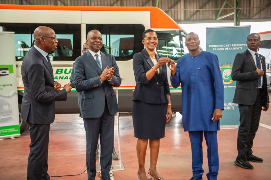 découvrez les meilleures offres auto en côte d'ivoire : véhicules neufs et d'occasion, financements avantageux et promotions exclusives pour vous aider à trouver la voiture de vos rêves au meilleur prix.