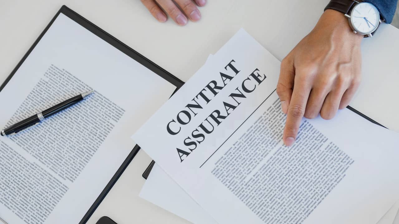 découvrez pourquoi le secteur des assurances pourrait être menacé en 2026 : analyses des risques, évolutions du marché et impacts potentiels sur les assurés et les compagnies.