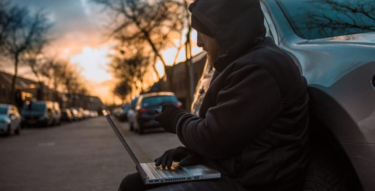 france assureurs met en garde contre l'augmentation des vols de matériels agricoles et véhicules de chantier, soulignant les risques pour les professionnels et les solutions pour se protéger.