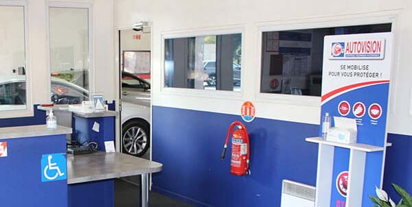 découvrez nos solutions de contrôle technique économique pour assurer la sécurité de votre véhicule à moindre coût.