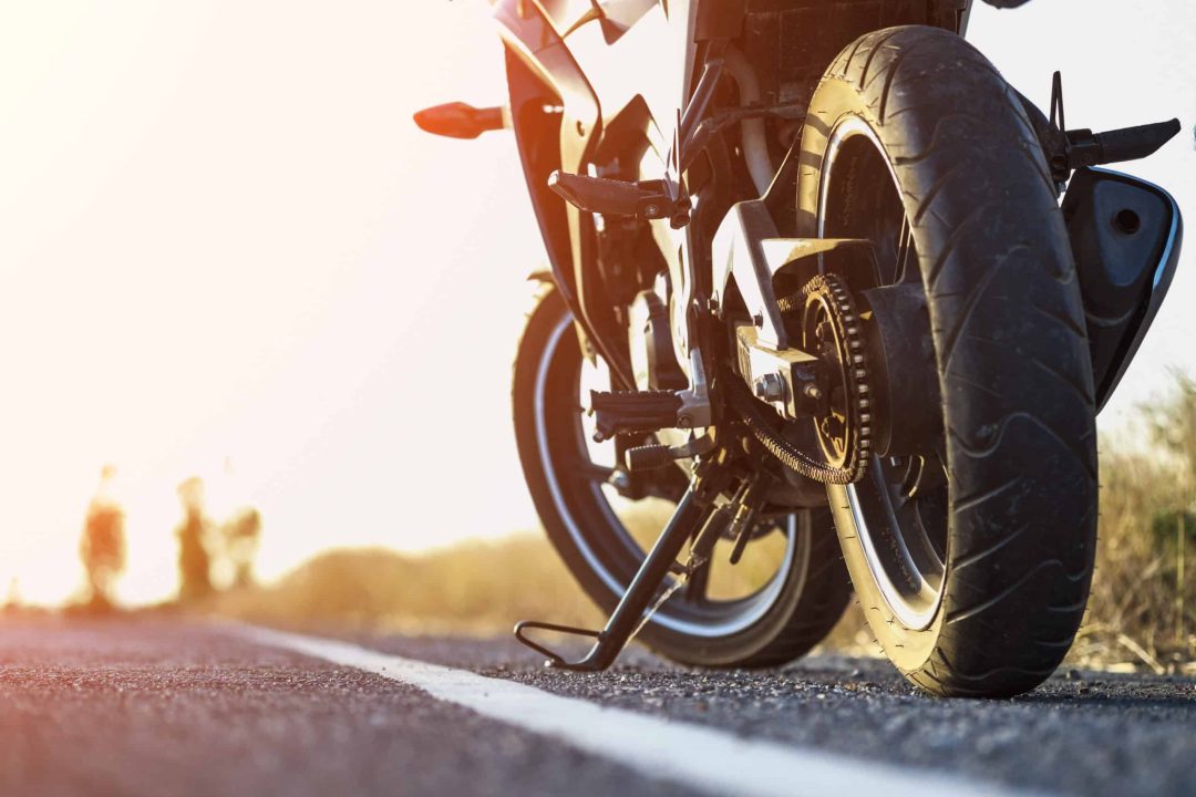 découvrez comment choisir l'assurance moto idéale pour protéger votre deux-roues en toute sérénité, avec des conseils pratiques et des astuces pour comparer les offres.