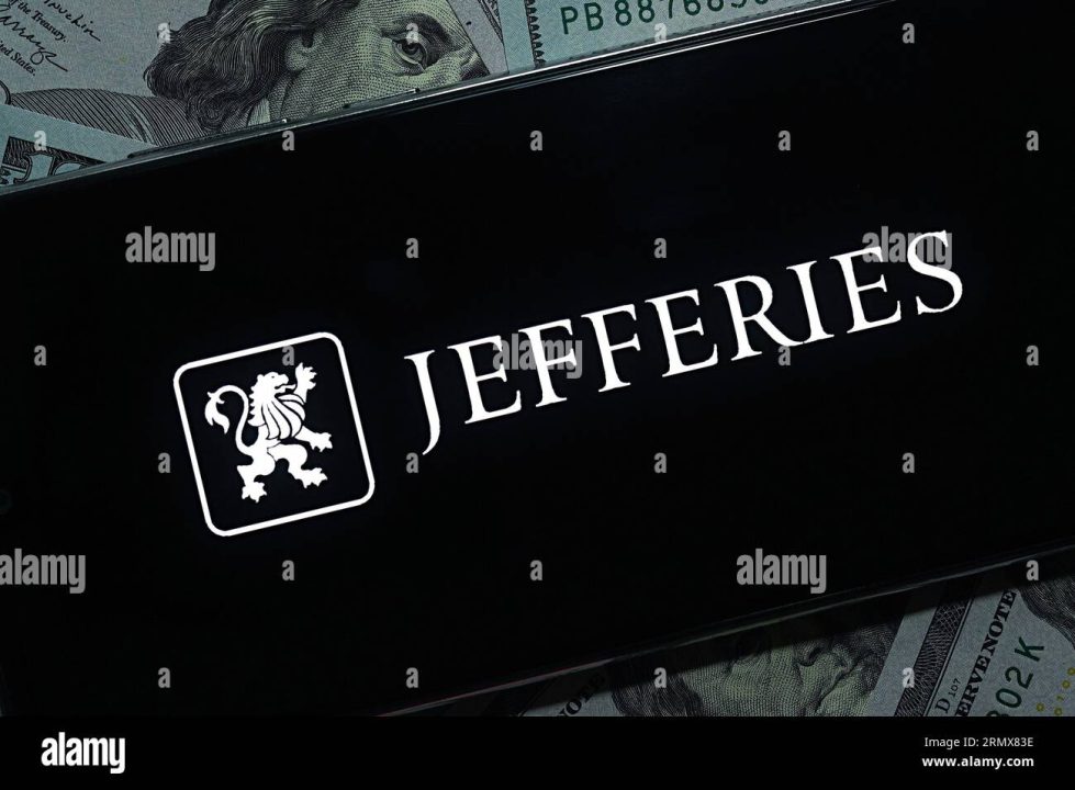 jefferies baisse sa recommandation sur mgm, impactant les perspectives et les conseils d'investissement pour l'action.